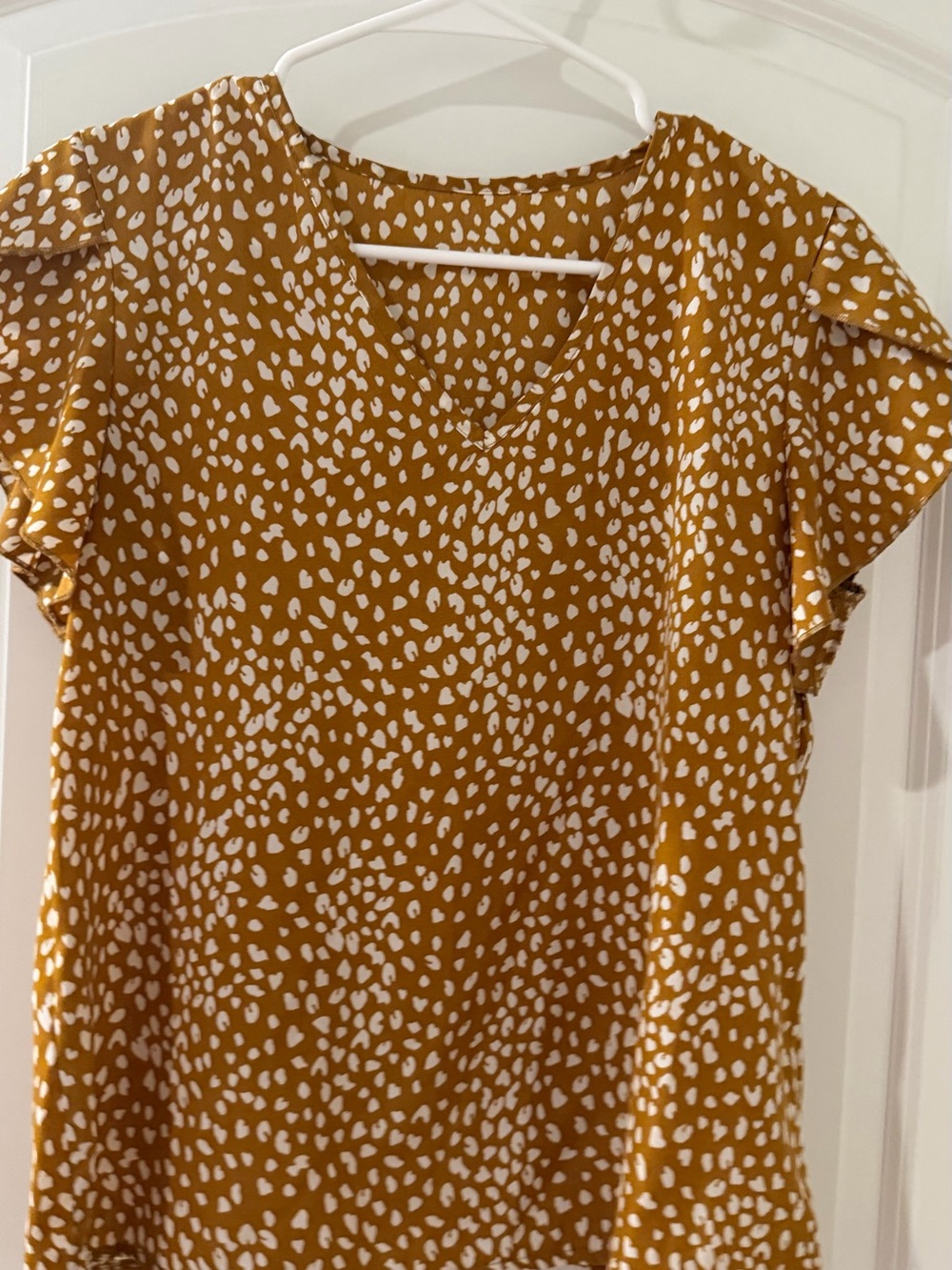 SHEIN Mustard Yellow & White V-Neck Flutter Sleeve Top